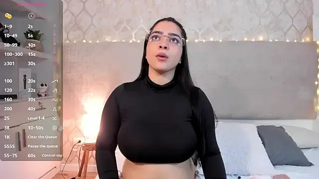 KamilaBetancourt on StripChat