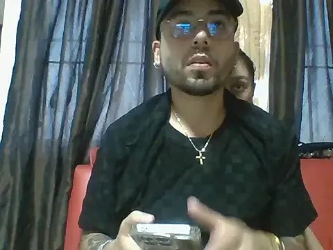 Karamel444 — Freechat on StripChat