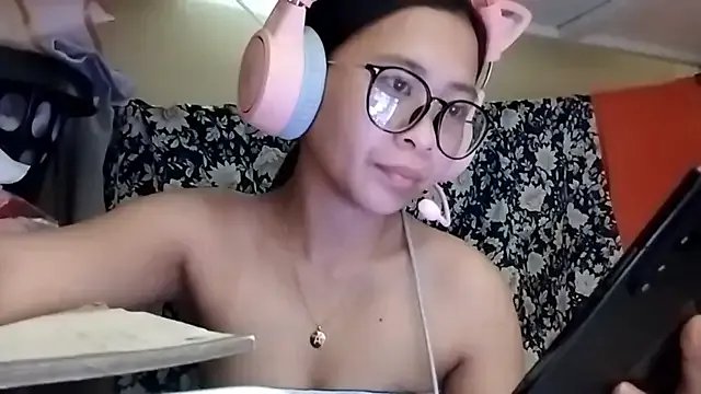 KaranBantz — saying hello to my first viewers