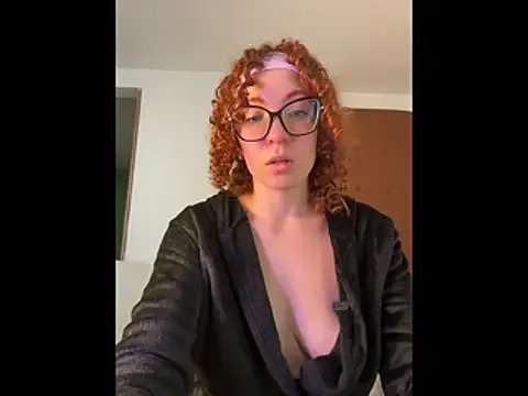 karen_brave on StripChat