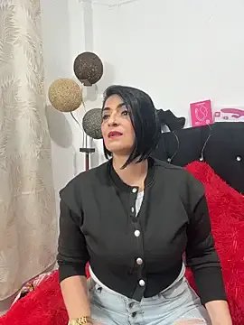 Freechat karenlennox1 on StripChat