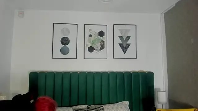 Karin_Ks on StripChat