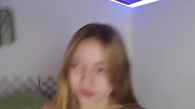 karla_charloby on StripChat