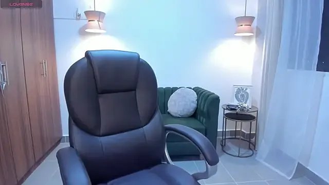 Freechat Karliie_kloss_ on StripChat