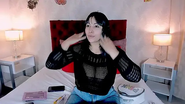 KarlyPrint on StripChat