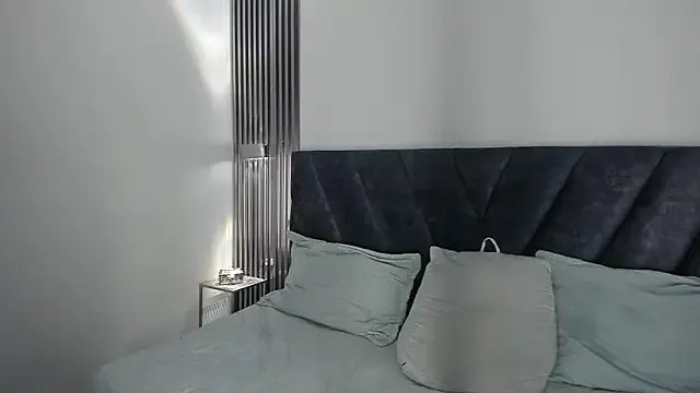 Karmilla_Rosse — Fuck Pussy 27 cm