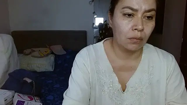 Karo_sexy on StripChat