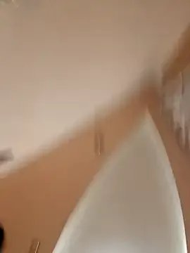 Kate2891 on StripChat