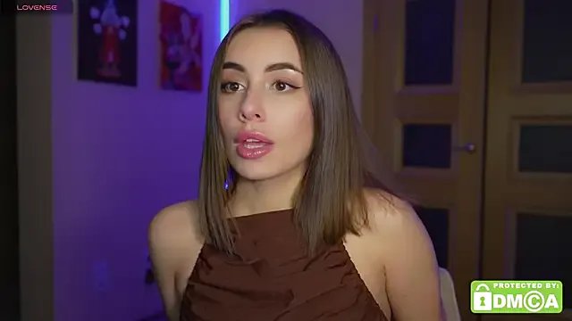 KateCarrey on StripChat