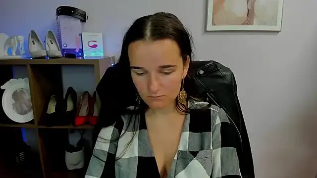 KateDelight on StripChat