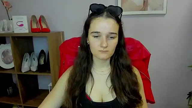 KateDelight on StripChat