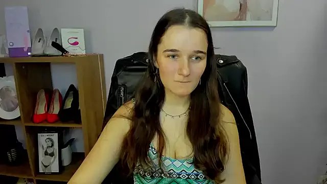 KateDelight on StripChat