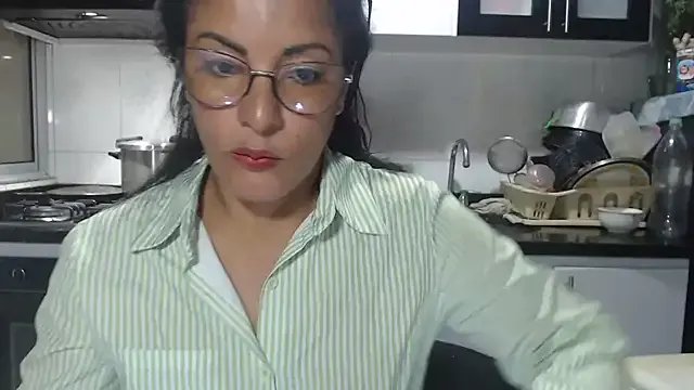 kateleyagrey on StripChat