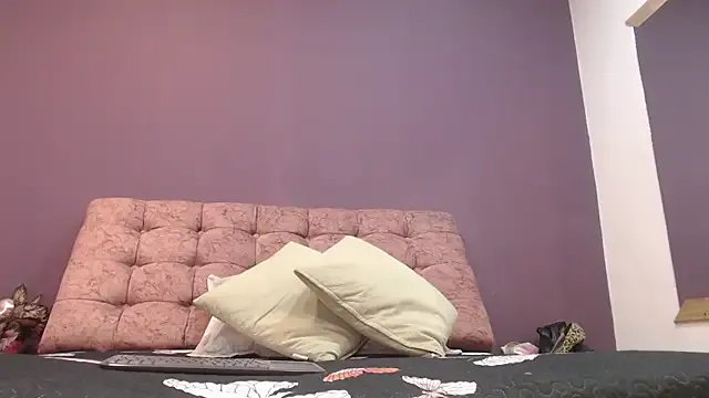 KateWelsin on StripChat