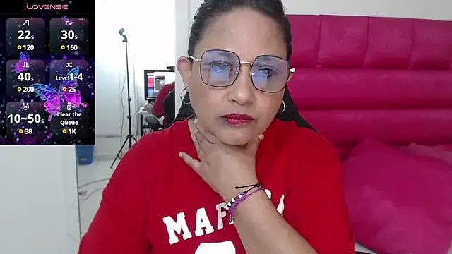 Katha_Marck on StripChat