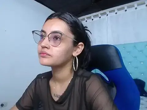 kathe-mills235 on StripChat