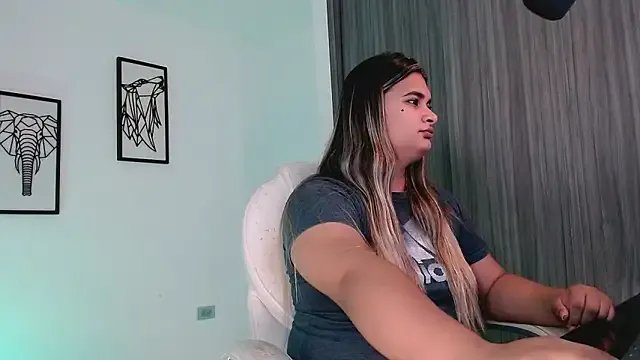 Kathee_zep on StripChat