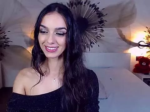 KatherineBisou on StripChat