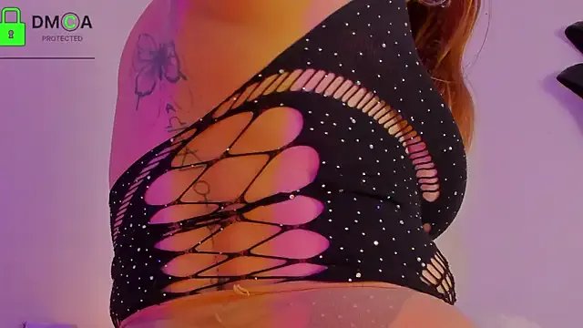 kathryn07 on StripChat