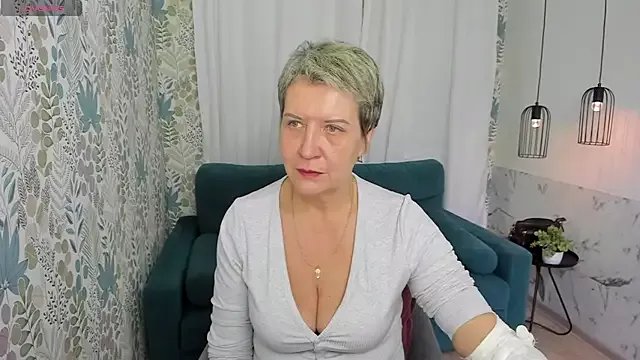 KathySunn on StripChat