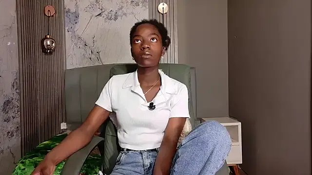 katia_green1 on StripChat