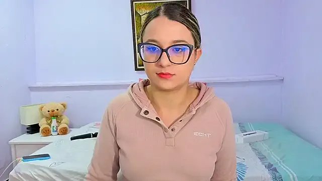 Freechat katiaa_lovv on StripChat