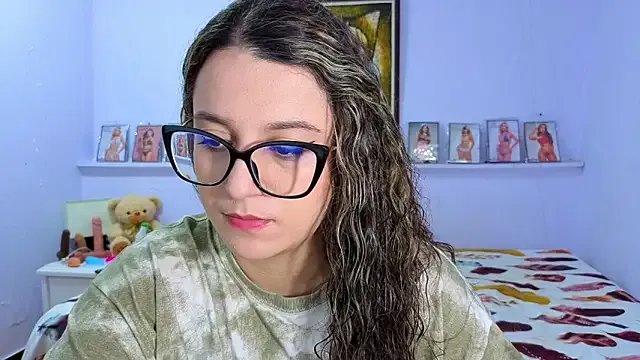 Freechat katiaa_lovv on StripChat