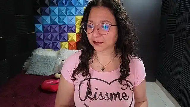 katifoxx on StripChat