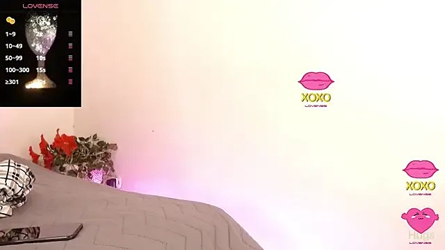 Freechat kattyytaylor on StripChat