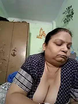Kavya_kapoor on StripChat