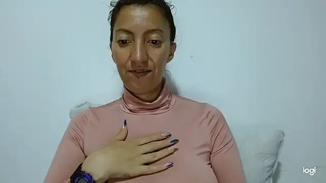 kaybabyhot on StripChat