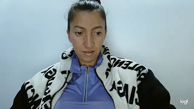 kaybabyhot on StripChat