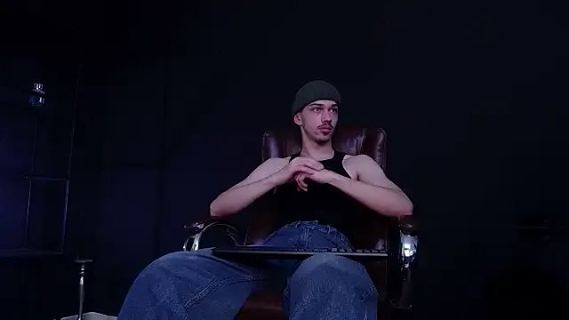 KaydenDrew on StripChat