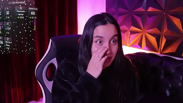 kaylee_lee on StripChat