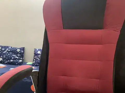 Kayzza_5 on StripChat