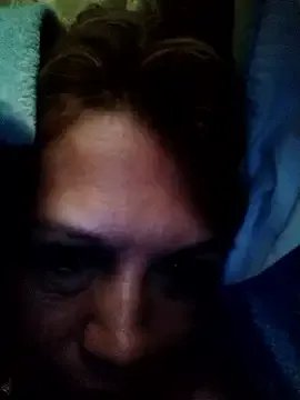 Kazsandraa on StripChat