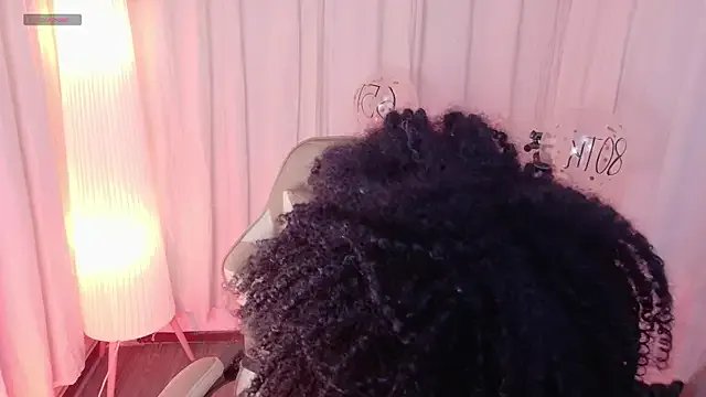 kehlannis_ on StripChat