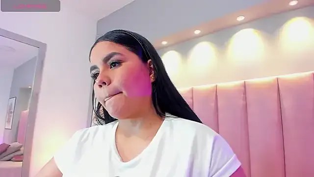 KeilyRoss on StripChat