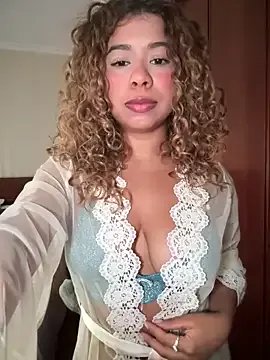 Freechat KellyXD on StripChat