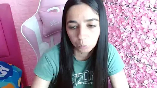 kendall_all4u on StripChat