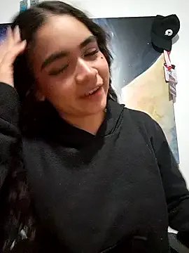 KENDALL_ART — EXPRESS MILK FROM MY TITS