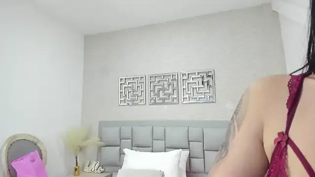 kendall_jones7 on StripChat