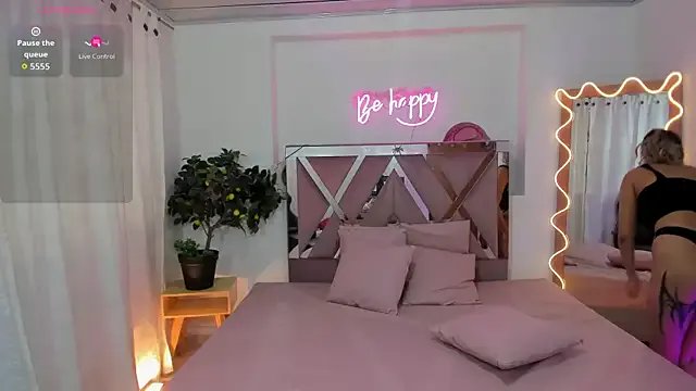 Kenndal_tay on StripChat