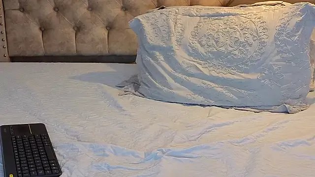 KeryHillson — Freechat on StripChat