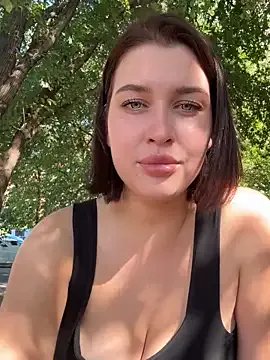 KikiWatson on StripChat