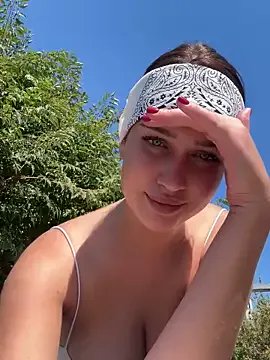 KikiWatson on StripChat