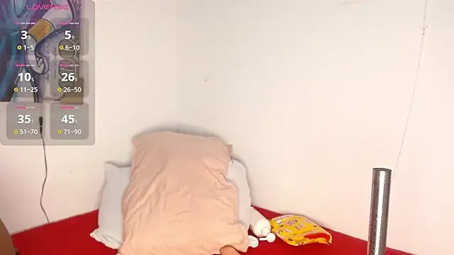 Kim_Browns on StripChat