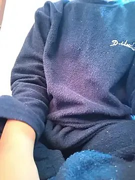 kinsu4763 on StripChat