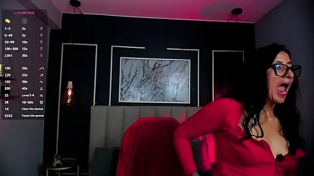 Freechat kira_moon__ on StripChat