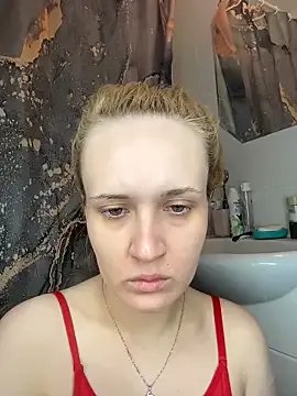 Freechat KiraBerht on StripChat